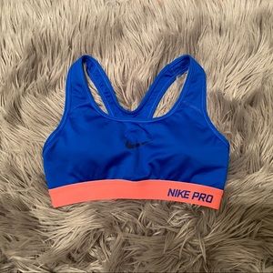 NWOT Nike Pro Sports bra